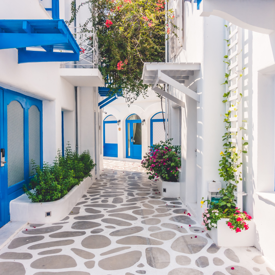 Best time to Visit Santorini